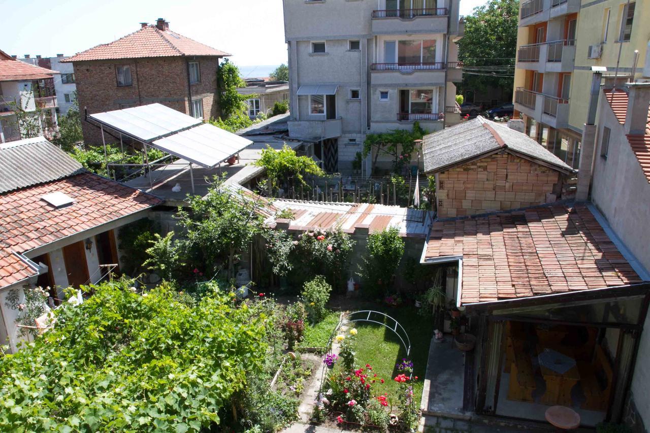 Guest House Sokratovi Obzor Bagian luar foto